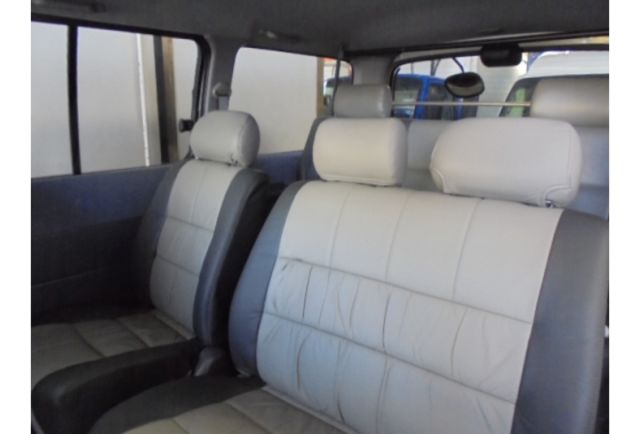 Toyota HIACE  第9張相片