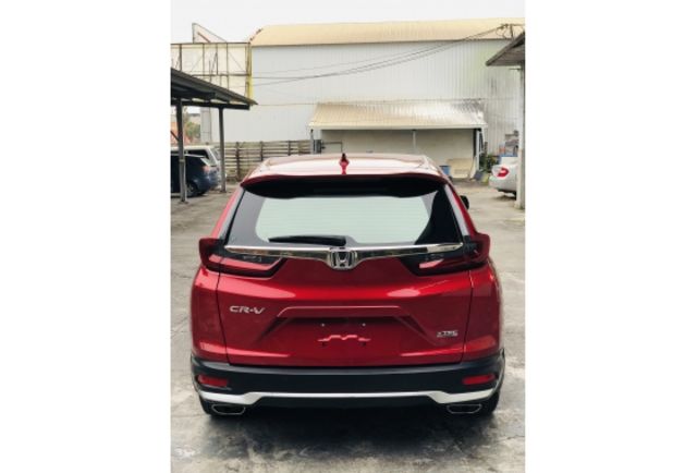 2022年式1.5 s版全景天窗雙前電動椅電動尾門A C C跟車自動煞停原鈑無線充電全額貸款  第5張相片