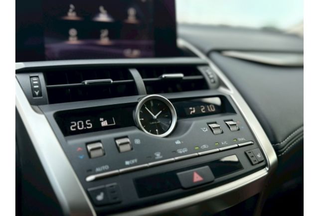 入主Lexus不用百萬｜2021Lexus NX200 ｜Ｆ Sport套件｜環景｜跟車｜電動尾門｜電動座椅｜盲點  第4張相片