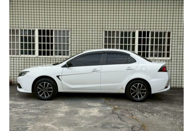 2021年底領牌三菱Lancer原鈑件/I-key/恆溫8srs/液晶儀表倒車影/履約保固/原廠認證可以全額貸款  第3張相片