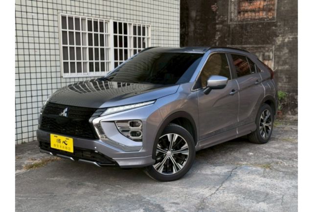 日本原裝進口渦輪引擎省油省稅舒適好駕馭休旅車首選公里數少跑車美歡迎賞車試乘體驗低利貸款快速過件免頭款  第1張相片