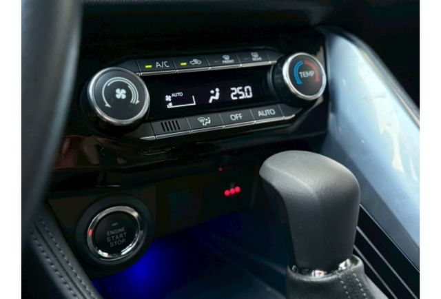 2024『原廠保固』Yaris Cross潮玩頂配版、8氣囊、電尾門、ＡＣＣ跟車、盲點  第8張相片