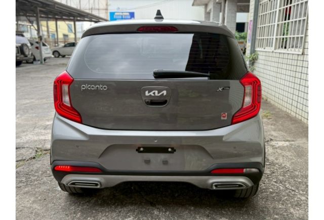 [原廠保固中]PICANTO X-LINE/原鈑件認證車/ikey免鑰匙/7氣囊/CARPLAY/車道偏移維持輔助  第22張相片
