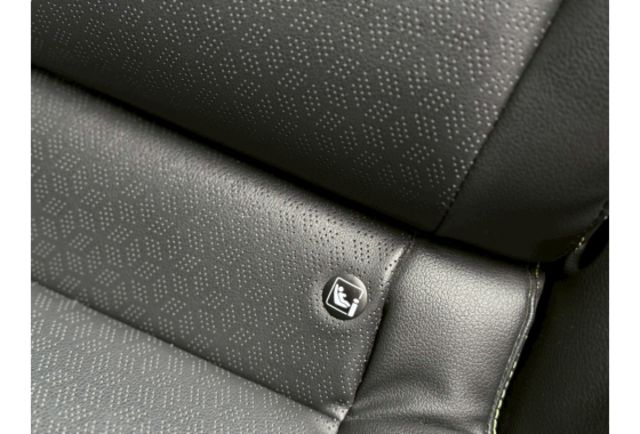 [原廠保固中]PICANTO X-LINE/原鈑件認證車/ikey免鑰匙/7氣囊/CARPLAY/車道偏移維持輔助  第28張相片