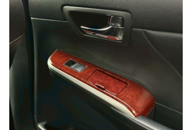 2012年 Toyota神車Camry｜超少里程12萬、原版認證車、導航安卓機、前後雷達、恆溫空調、行車記錄器、ＨＩＤ頭燈、  第17張相片
