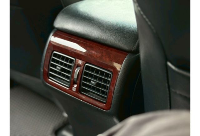 2012年 Toyota神車Camry｜超少里程12萬、原版認證車、導航安卓機、前後雷達、恆溫空調、行車記錄器、ＨＩＤ頭燈、  第20張相片