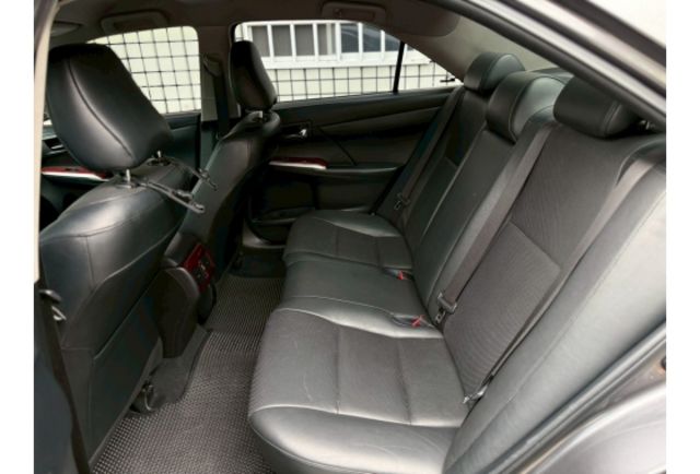 2012年 Toyota神車Camry｜超少里程12萬、原版認證車、導航安卓機、前後雷達、恆溫空調、行車記錄器、ＨＩＤ頭燈、  第23張相片