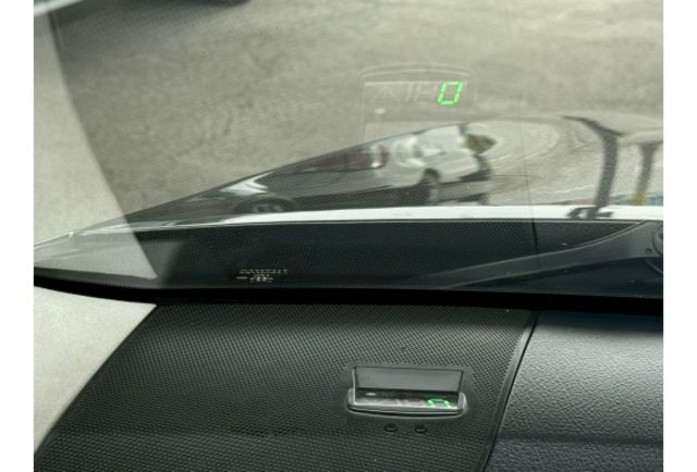 2012年 Toyota神車Camry｜超少里程12萬、原版認證車、導航安卓機、前後雷達、恆溫空調、行車記錄器、ＨＩＤ頭燈、  第24張相片