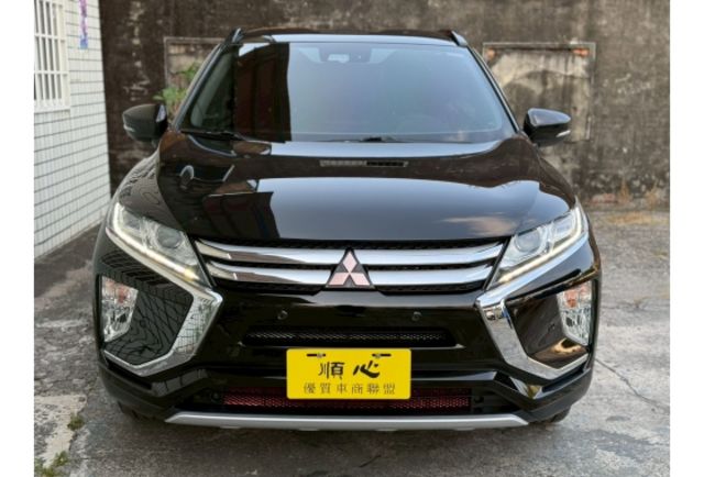 20日本原裝進口/前後八顆雷達/CarPlay/電動座椅/電熱椅/恆溫/換檔撥片/全車原鈑件/跟車/車道偏移系統/1.5渦輪引擎  第9張相片