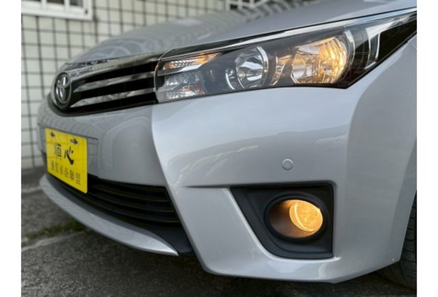 2015國民代步神車、前後雷達、電折後視鏡、導航主機、只賣23.8萬、跑17萬  第7張相片