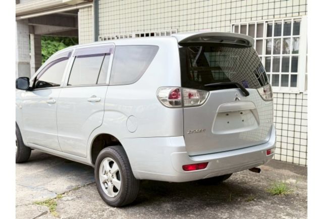 2015年ZINGER耐用商用車/只賣13.8萬/後座出風口/空間大好載貨/底盤勇維修便宜/  第2張相片