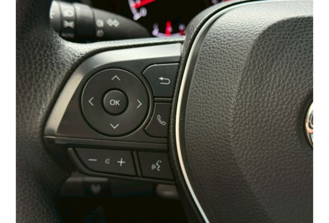 霸氣黑神車Ａ/車況優里程僅4.5萬/ACC跟車/車道偏移/恆溫/後座空調/原鈑件認證車  第7張相片