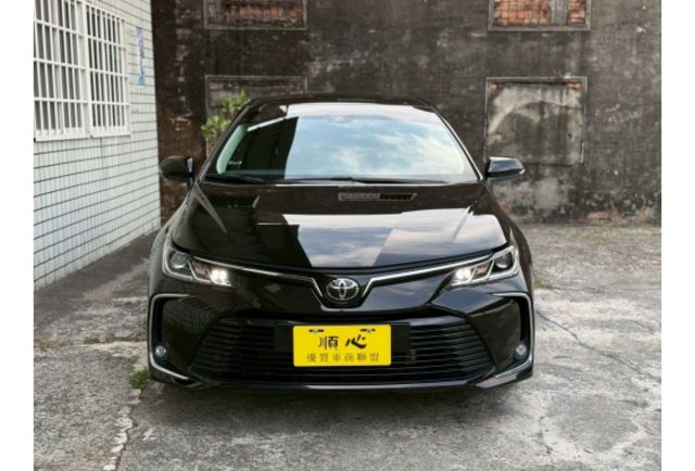 霸氣黑神車Ａ/車況優里程僅4.5萬/ACC跟車/車道偏移/恆溫/後座空調/原鈑件認證車  第12張相片