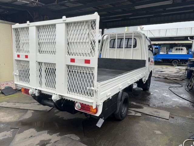 Hyundai Porter  第8張相片