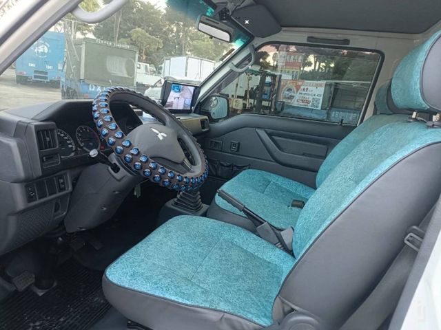 Mitsubishi Delica  第9張相片