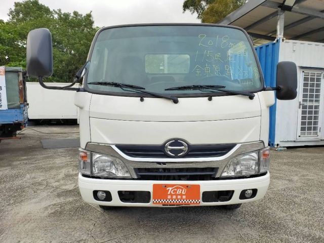 Hino 300  第6張相片