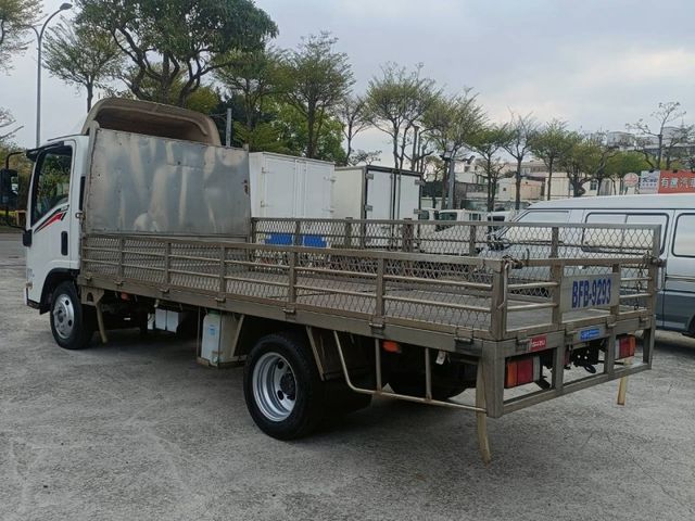 Isuzu Elf(一路發)  第6張相片