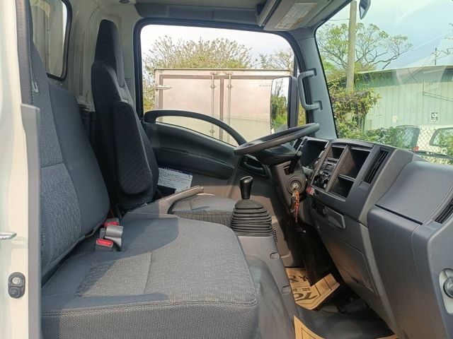 Isuzu Elf(一路發)  第9張相片