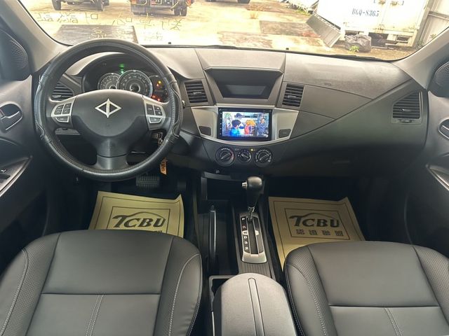 (實車實照實價)2017年/全車原/可認證/只跑4萬7/內裝外觀超漂亮/有新車味  第12張相片