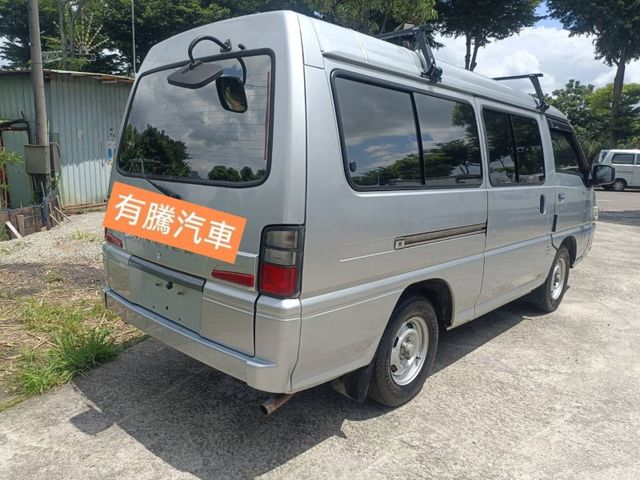 Mitsubishi Delica  第5張相片