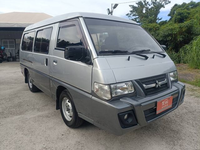 Mitsubishi Delica  第4張相片
