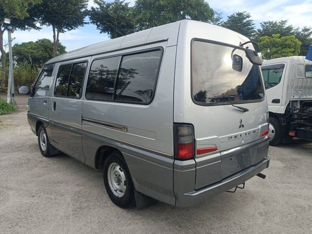 Mitsubishi Delica  第6張相片