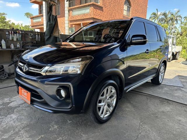 Mitsubishi Zinger  第1張相片