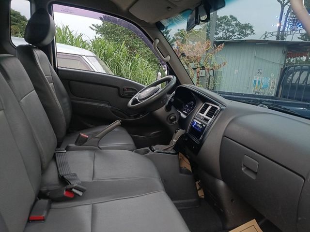 Hyundai Porter  第9張相片