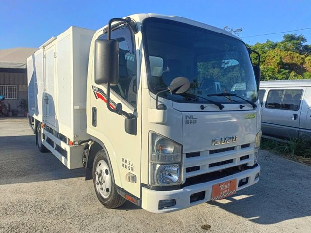 Isuzu Elf(一路發)  第4張相片