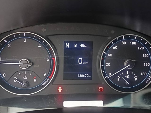 Hyundai Porter  第10張相片