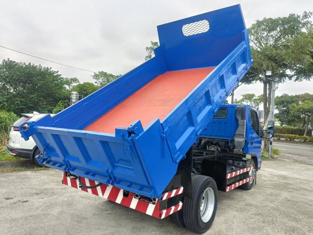 Mitsubishi Canter  第5張相片