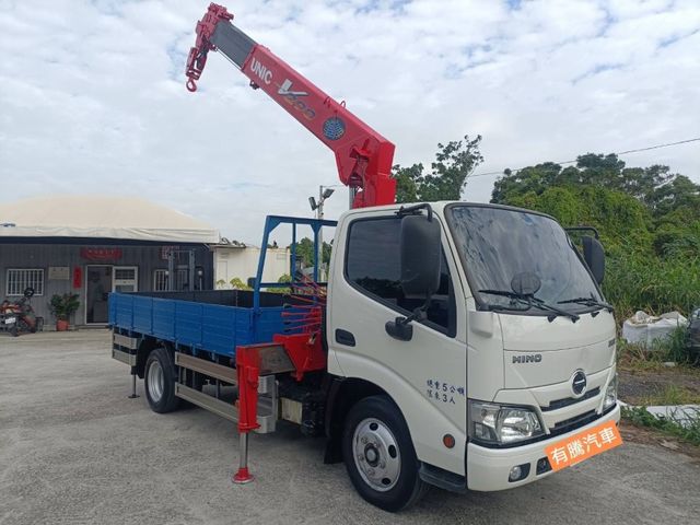 Hino 300  第7張相片
