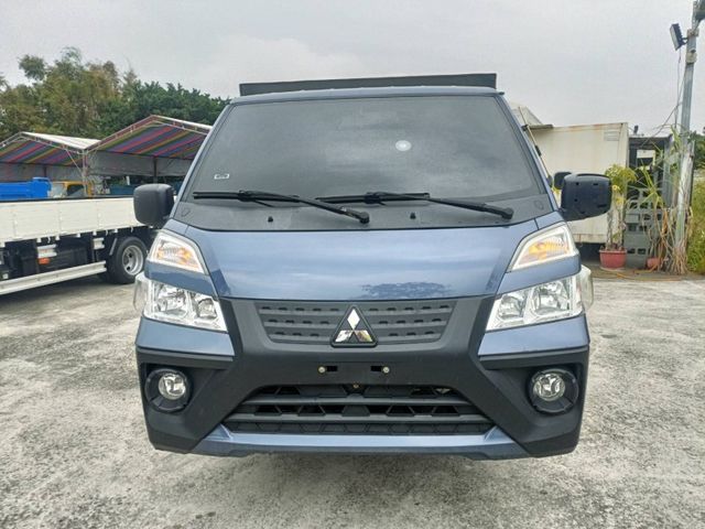 Mitsubishi Delica  第6張相片