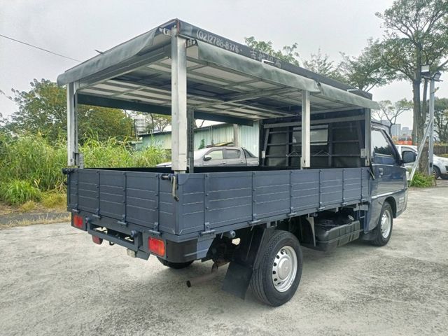 Mitsubishi Delica  第8張相片