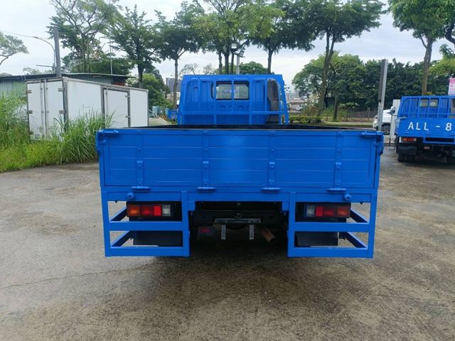 Mitsubishi Canter  第1張相片