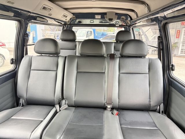 Mitsubishi Delica  第18張相片