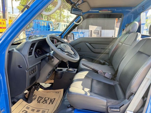 Mitsubishi Delica  第11張相片