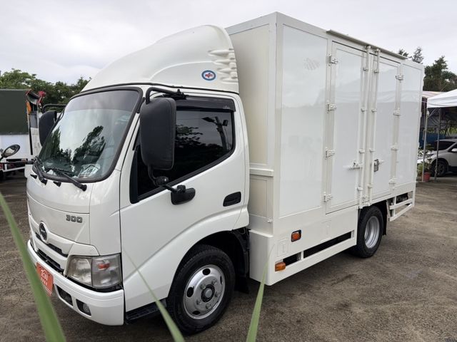 (實車實照實價)2021年/手排/已認證/原廠保養/四向鏡頭/只跑15萬多公里  第5張相片