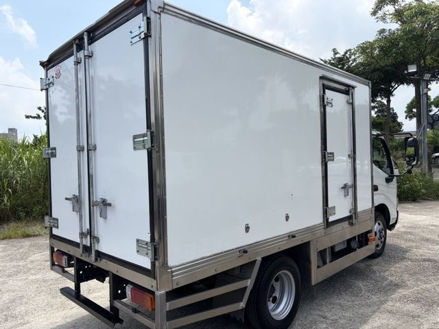 (實車實照實價)2023年/手排/正5噸/冷箱-25度/全車原鈑件/原廠保養  第8張相片