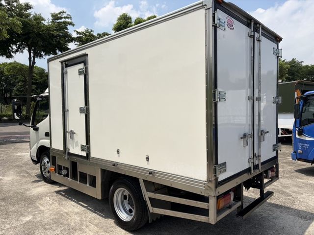 (實車實照實價)2023年/手排/正5噸/冷箱-25度/全車原鈑件/原廠保養  第9張相片