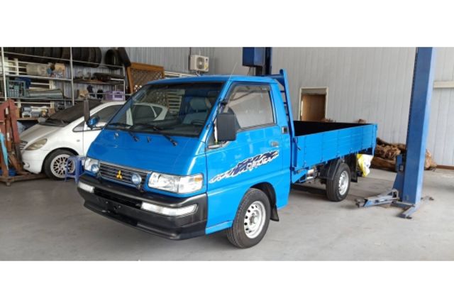 Mitsubishi DELICA  第3張相片