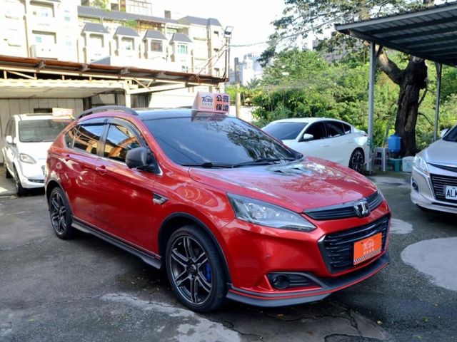 Luxgen U6 GT  第6張相片