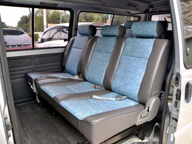 Mitsubishi Delica  第8張相片