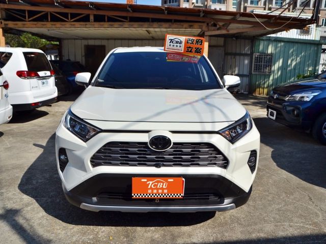 Toyota RAV4  第4張相片