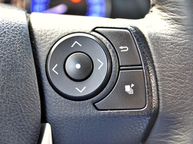 Toyota ALTIS  第11張相片