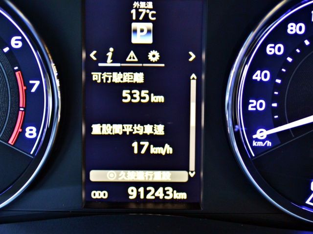Toyota ALTIS  第16張相片