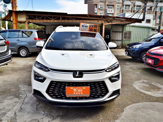 Luxgen URX  第3張相片