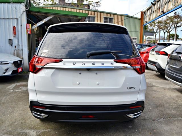 Luxgen URX  第20張相片