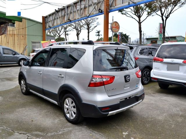 2018 年 NISSAN LIVINA 1.6行家皮椅版《衛星導航/行車紀錄器/倒車顯影 /安卓機》  第5張相片