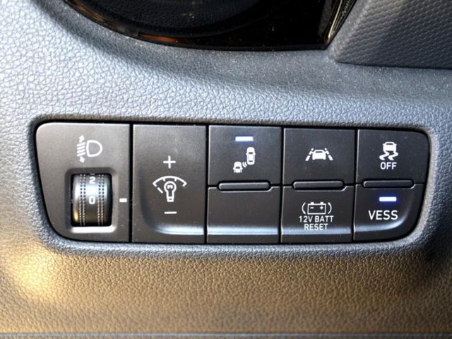 Hyundai Kona  第15張相片